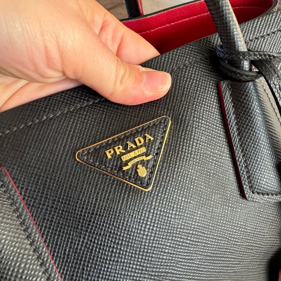 Prada Cuir Double Tote Saffiano Leather Small Black Bag Purse Red Interior - Picture 13 of 16